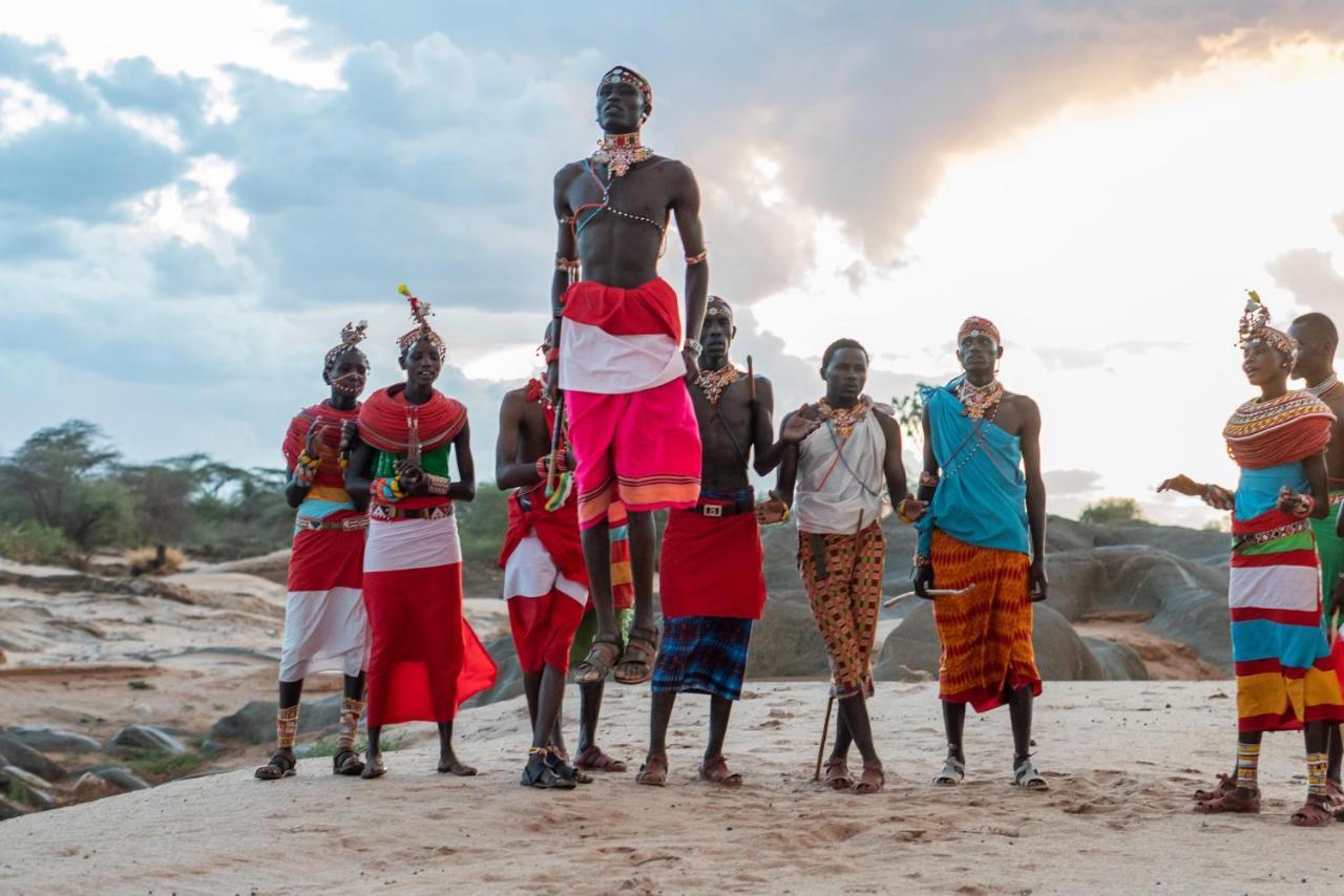 Sarova Shaba Game Lodge Archers Post Buitenkant foto