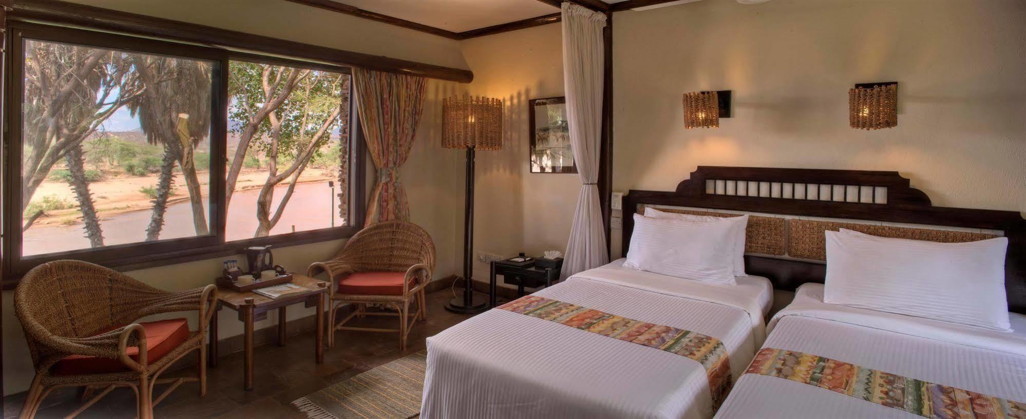 Sarova Shaba Game Lodge Archers Post Buitenkant foto